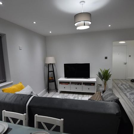 Cozy! 2-Bedroom Exclusive Apartment Near Bristol City Centre Easton Speedwell Sleeps Upto 6 Bagian luar foto