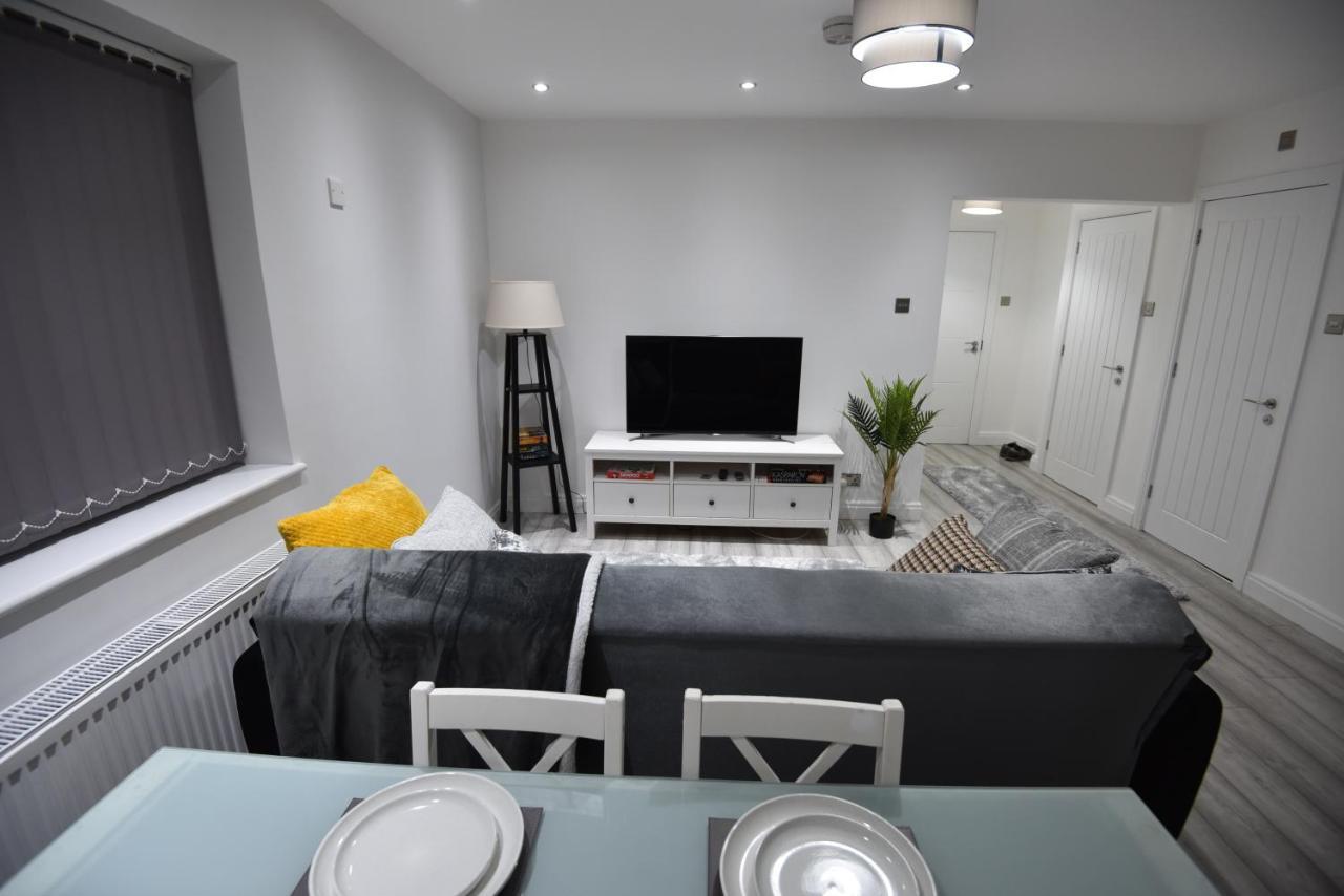 Cozy! 2-Bedroom Exclusive Apartment Near Bristol City Centre Easton Speedwell Sleeps Upto 6 Bagian luar foto