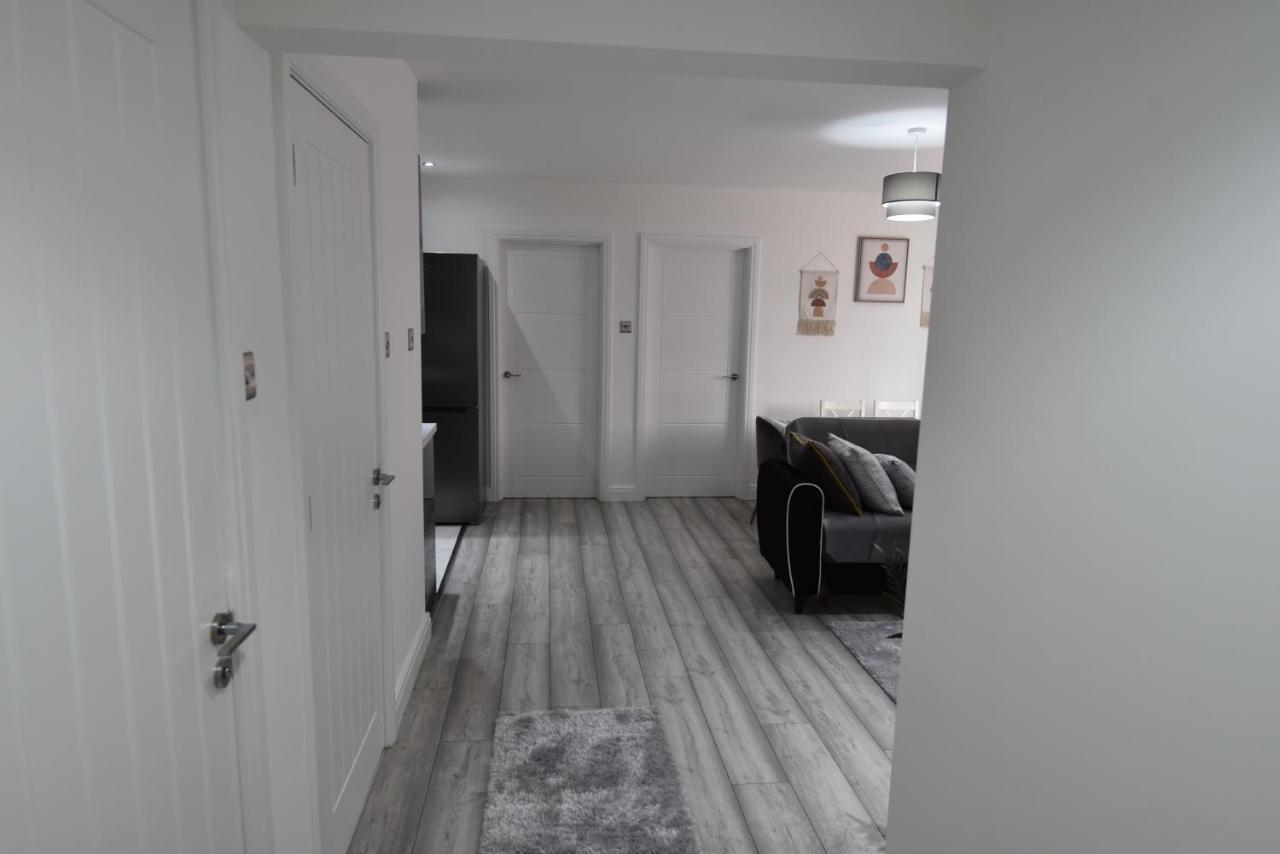 Cozy! 2-Bedroom Exclusive Apartment Near Bristol City Centre Easton Speedwell Sleeps Upto 6 Bagian luar foto